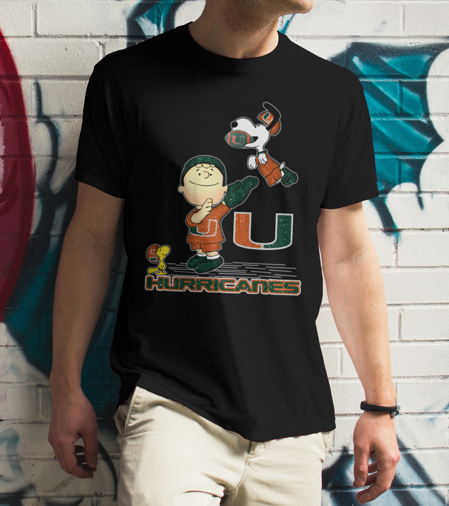 Snoopy And Woodstock Miami Hurricanes Football Team Enthusiasm T-Shirt