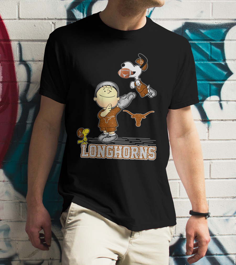 Snoopy Longhorns Peanuts Football Charlie Brown Texas Fans T-Shirt