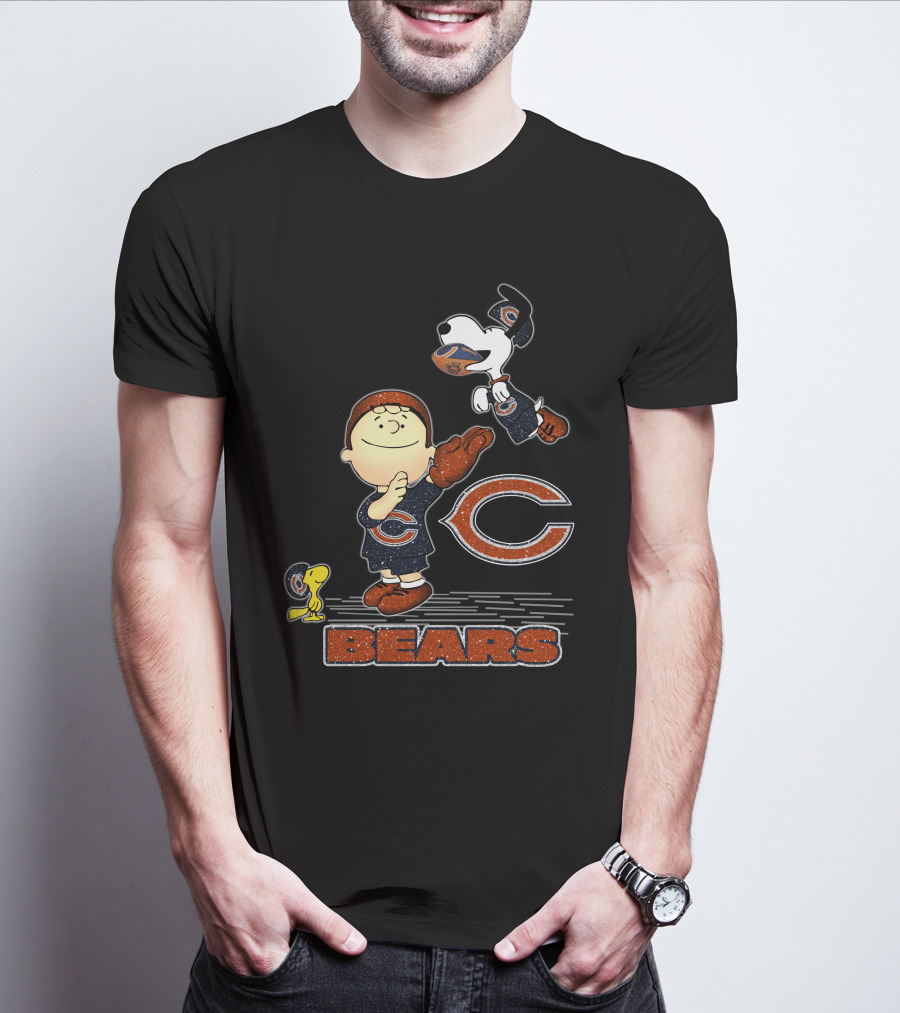 Snoopy Chicago Bears Peanuts Characters Football Enthusiasts T-Shirt
