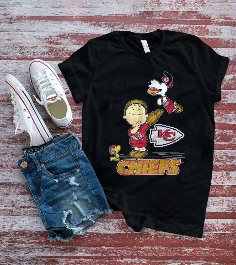 Snoopy And Friends Celebrate Kansas City Chiefs Football T-Shirt