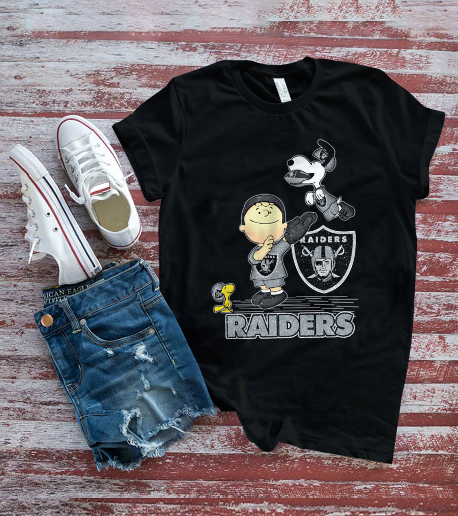 Snoopy Raiders Football Team With Las Vegas Logo And Friends T-Shirt