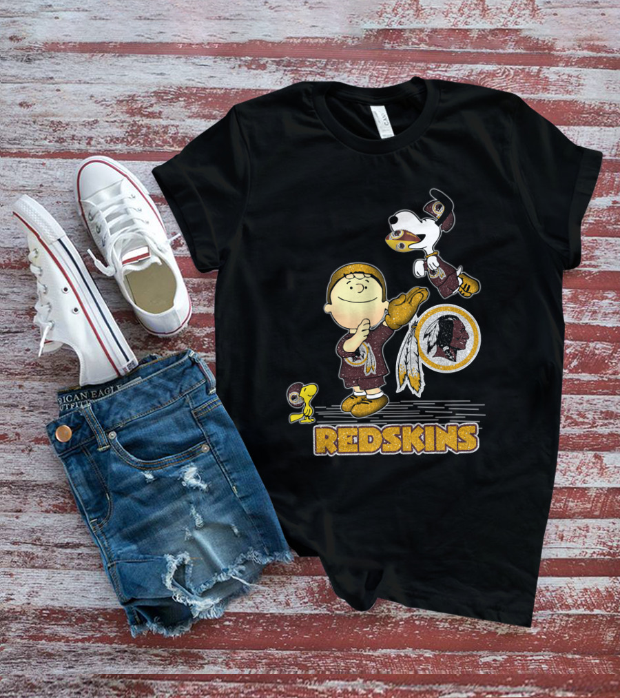 Snoopy Love Washington Redskins Peanuts Woodstock Charlie Brown T-Shirt