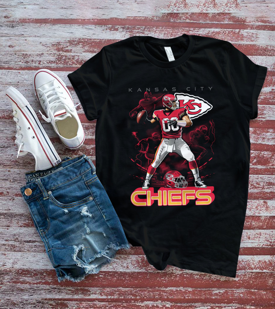 Kansas City Chiefs Football Player With Kc Helmet T-Shirt