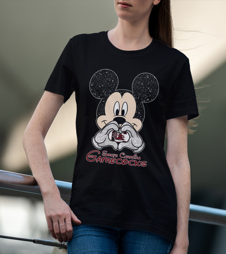 South Carolina Gamecocks Mickey Mouse Heart Hands T-Shirt