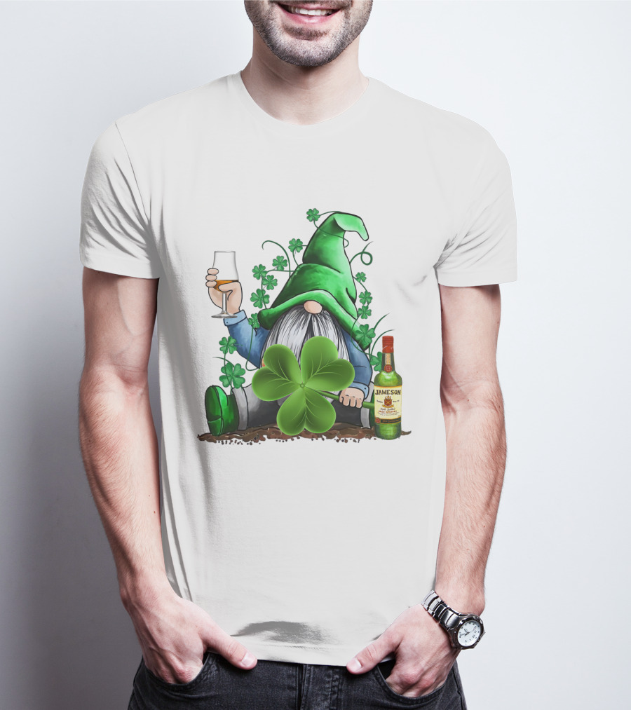 J A M E S O N Irish Gnome With Shamrocks And Whiskey T-Shirt