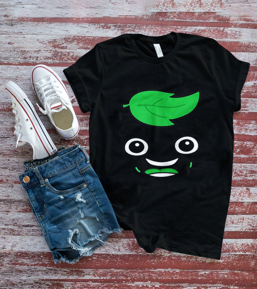 Guava Juice Box Lover Leafy Smiling Face T-Shirt