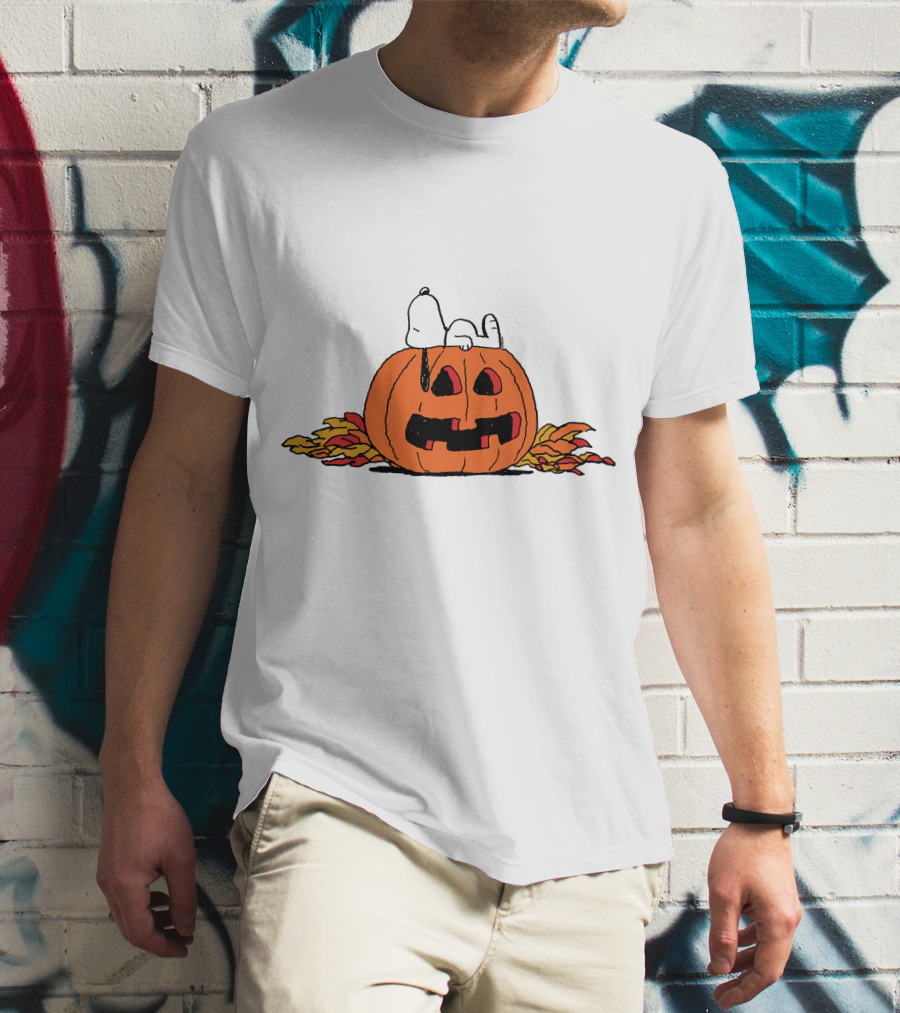 Snoopy Halloween Pumpkin Lantern T-Shirt