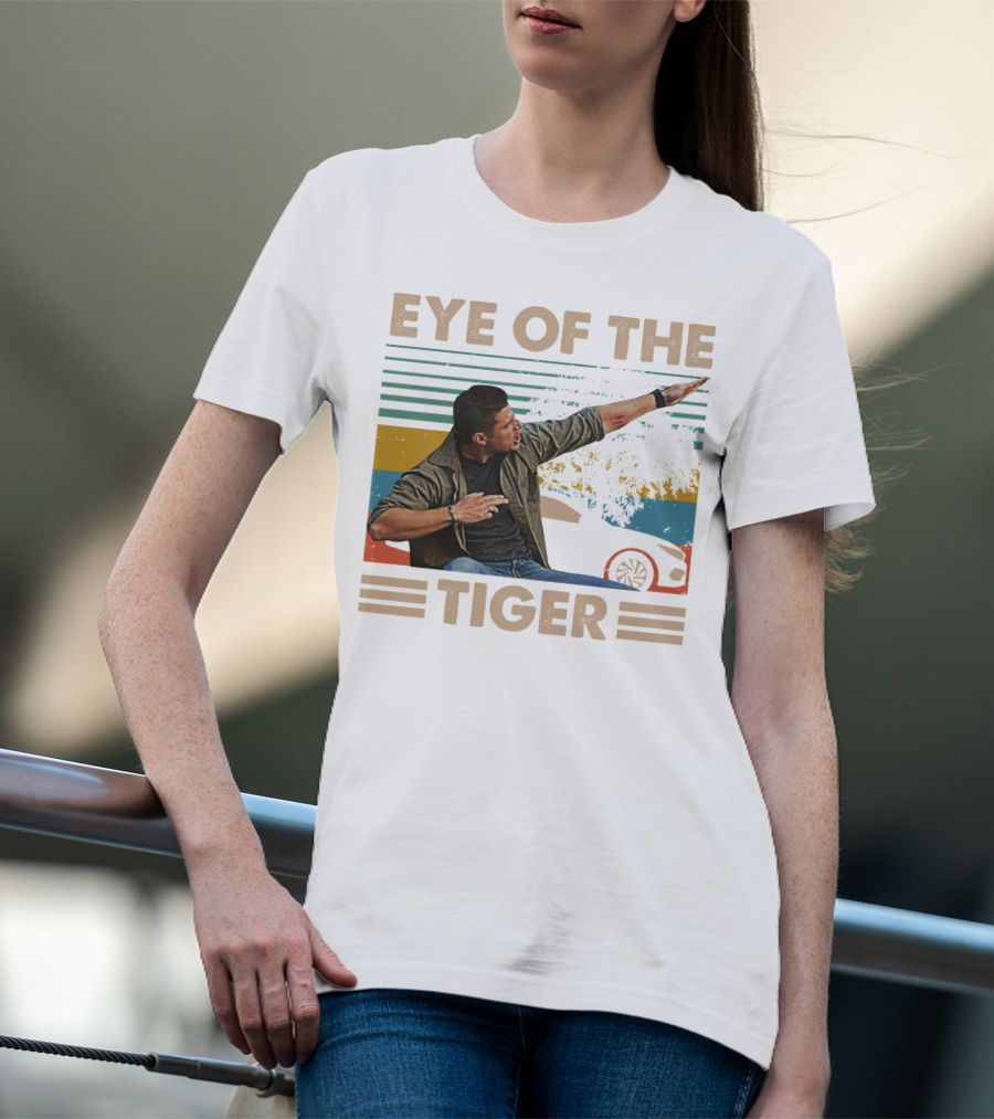 EYE OF THE TIGER Retro Action Pose With Car And Stripes T-Shirt