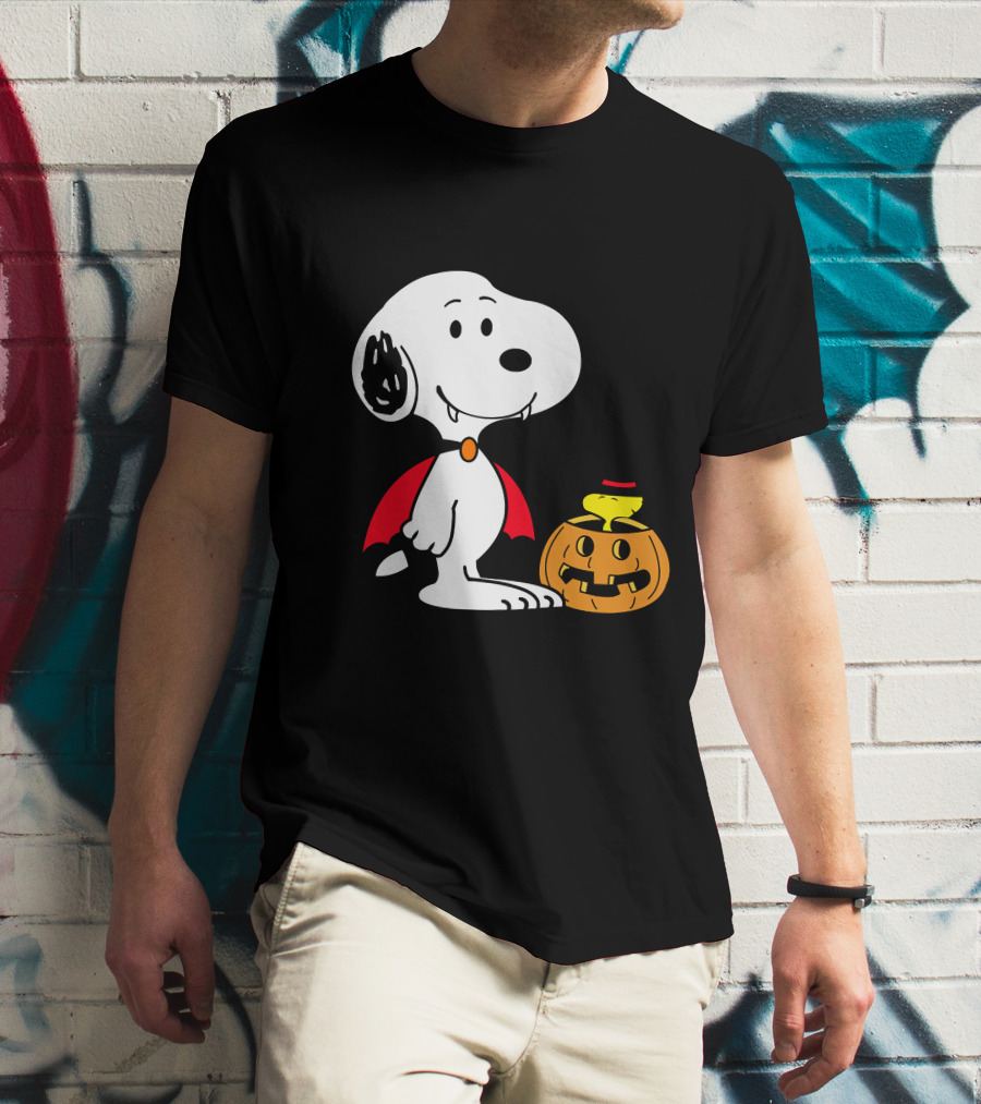 Snoopy Halloween Vampire With Woodstock In Pumpkin Hat T-Shirt
