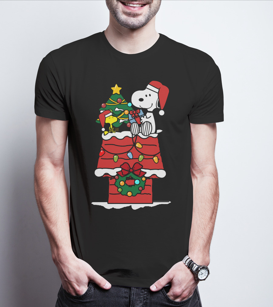 Snoopy And Woodstock Celebrate Christmas On Doghouse With Santa Hats And Tree T-Shirt