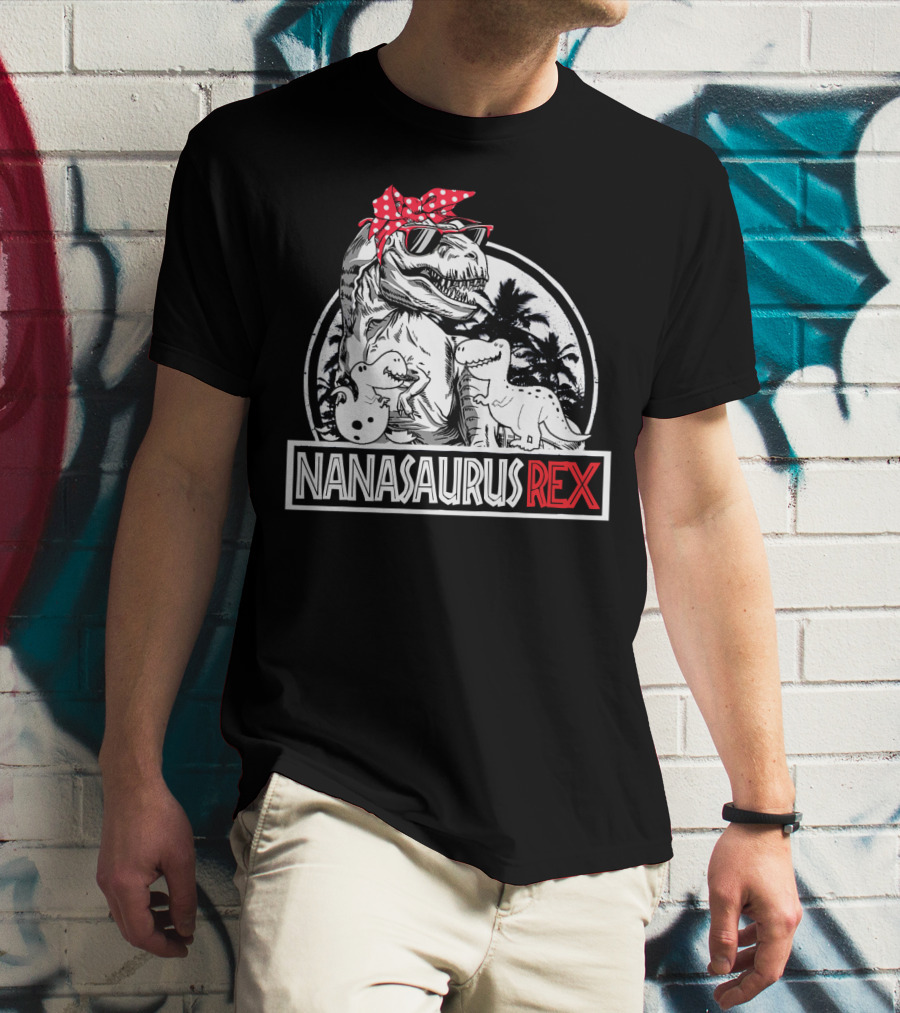 Nanasaurus Rex Funny Dinosaur Grandma With Red Bandana And Sunglasses T-Shirt