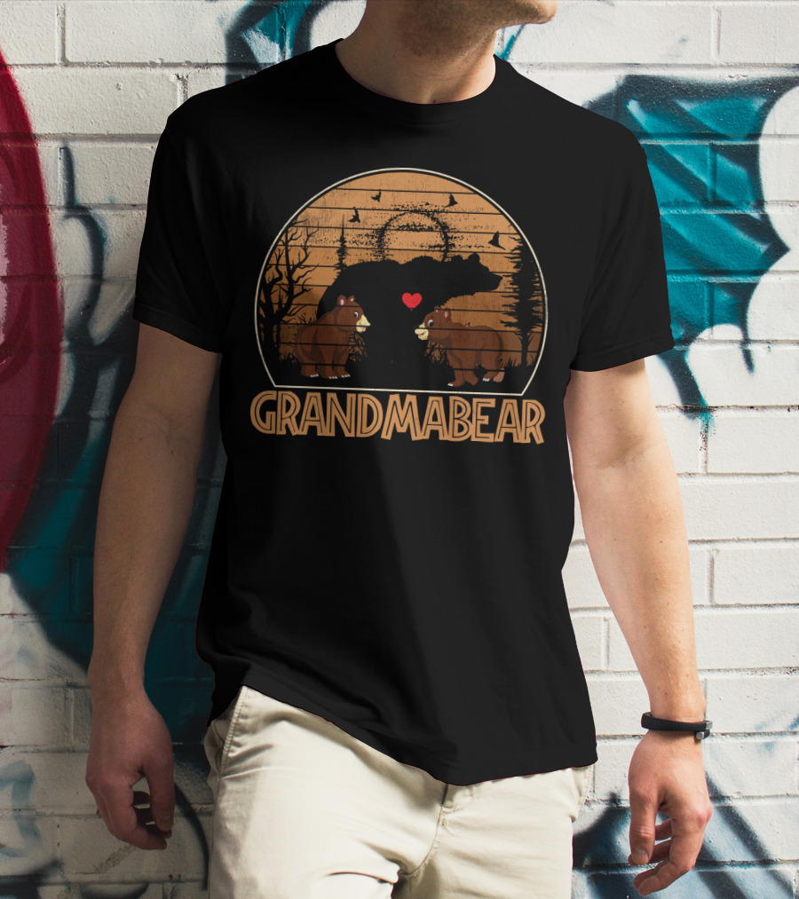 Grandma Bear Vintage Sunset Heart Silhouette Scene T-Shirt