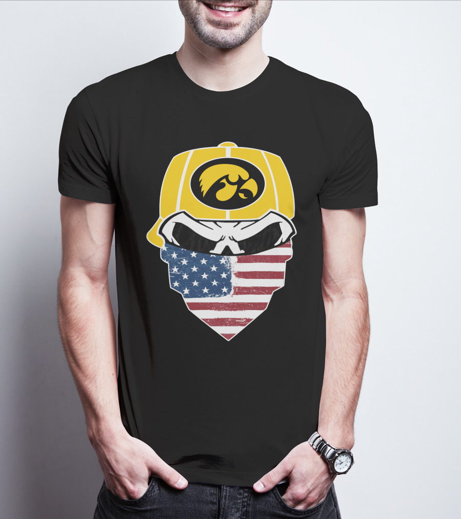 Hawkeyes Skull American Flag Bandana T-Shirt