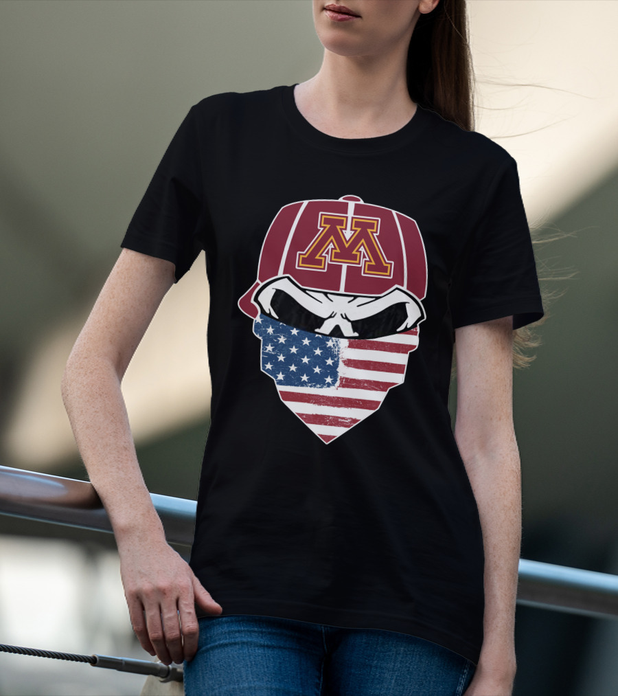 Minnesota Golden Skuls American Flag Skull Bandana M T-Shirt