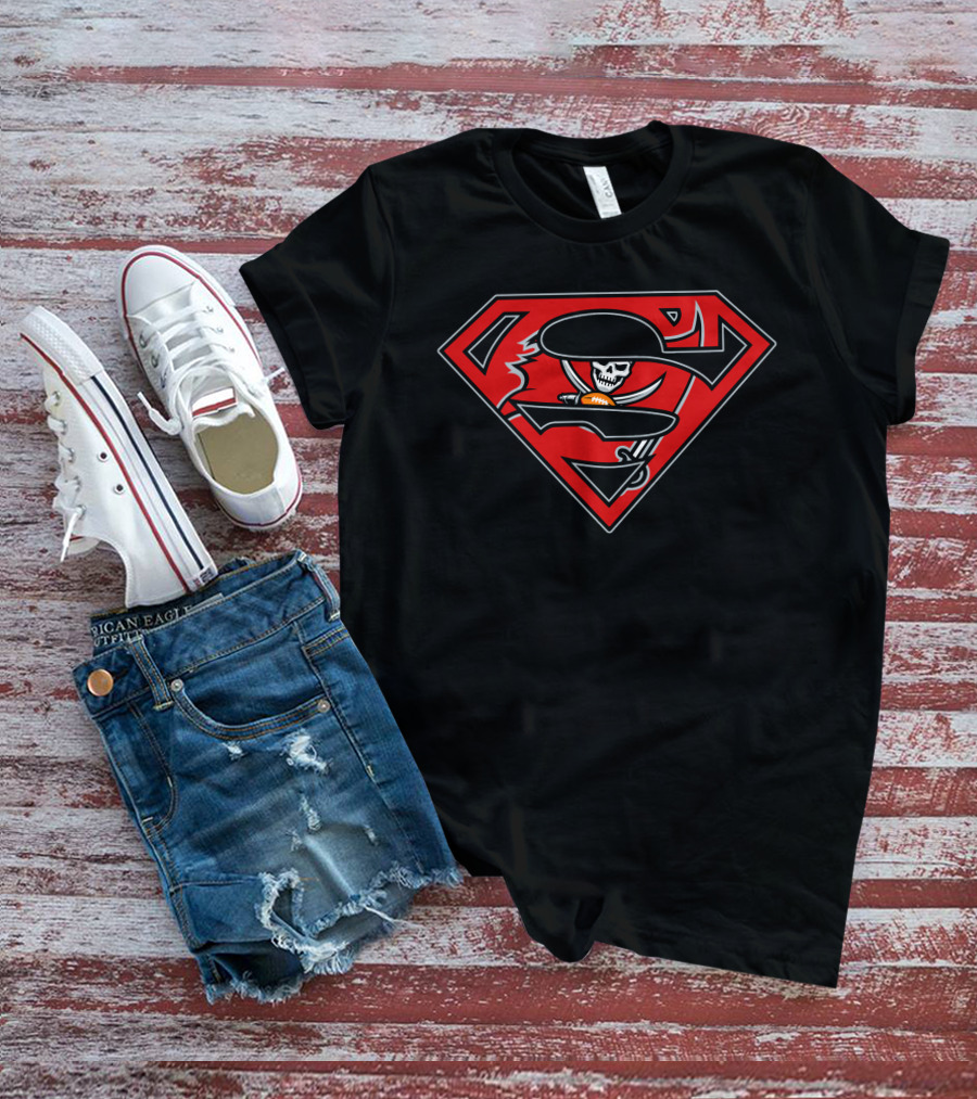 Superman Logo With Buccaneers Pirate Flag Skull And Swords T-Shirt