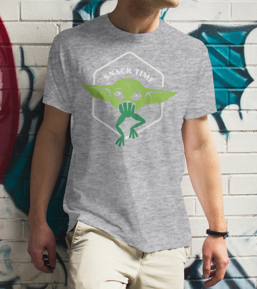 Snack Time The Mandalorian Baby Yoda Eating Frog T-Shirt