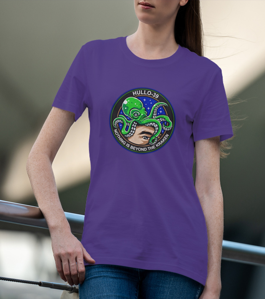 Hullo-39 Nothing Is Beyond The Kraken Green Octopus Starry Sky Badge T-Shirt