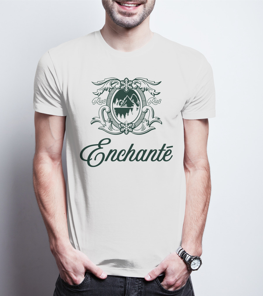 Enchanté Crest Mountain Lakeside Scenery T-Shirt