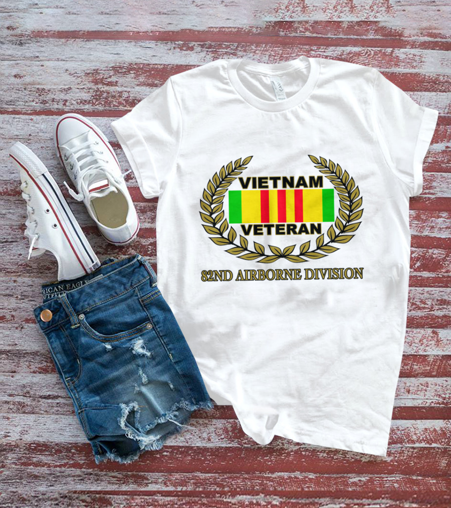 Vietnam Veteran 82Nd Airborne Division T-Shirt