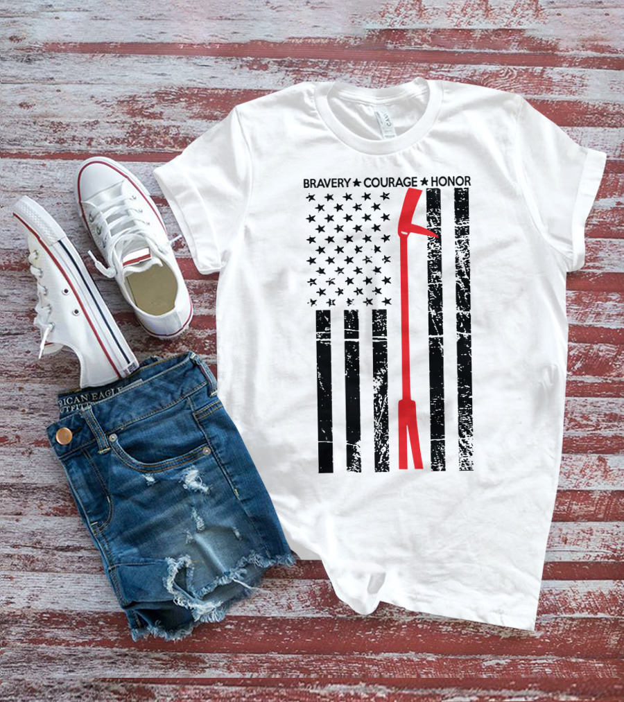 BRAVERY COURAGE HONOR Firefighter Flag With Red Halligan Tool T-Shirt