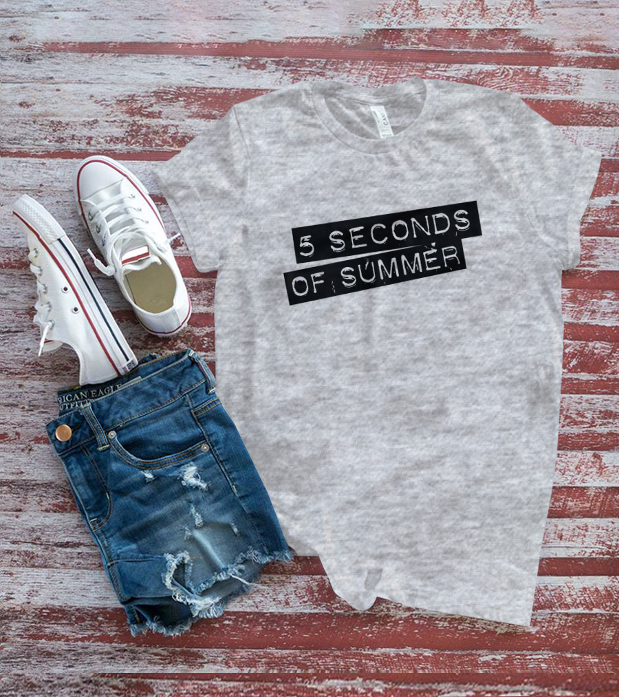 5 Seconds Of Summer Draped Black Text On Grey Background T-Shirt