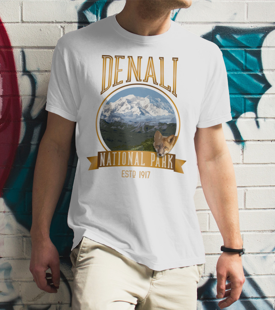 Denali National Park Estd 1917 With Mt. McKinley And Fox T-Shirt