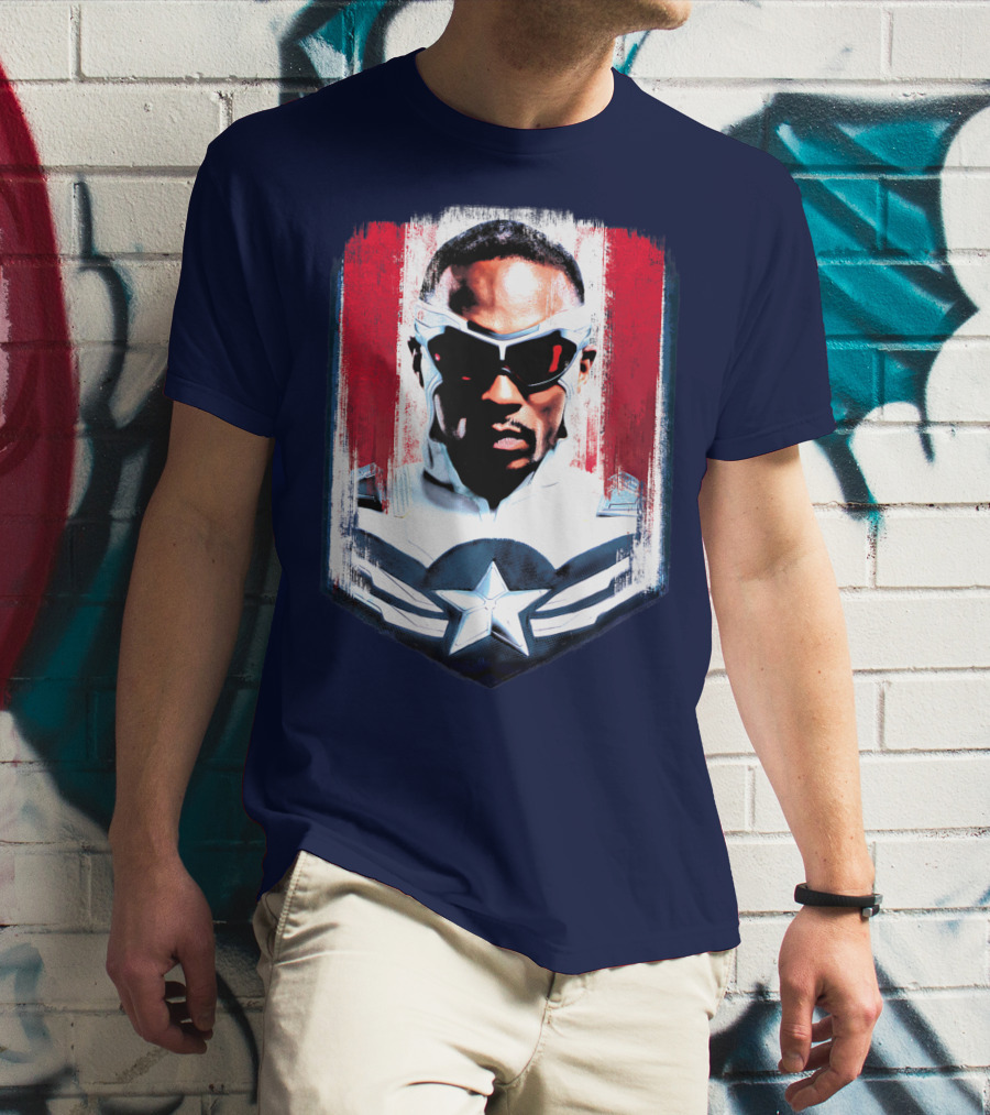 Marvel Captain America Sam Wilson Falcon Soldier Iconic Shield T-Shirt