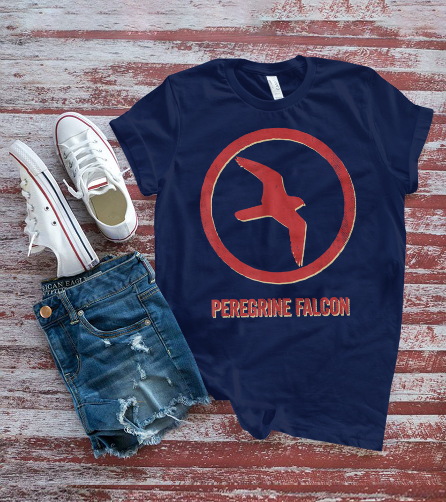 Peregrine Falcon Lover Vintage Style Animal Emblem T-Shirt