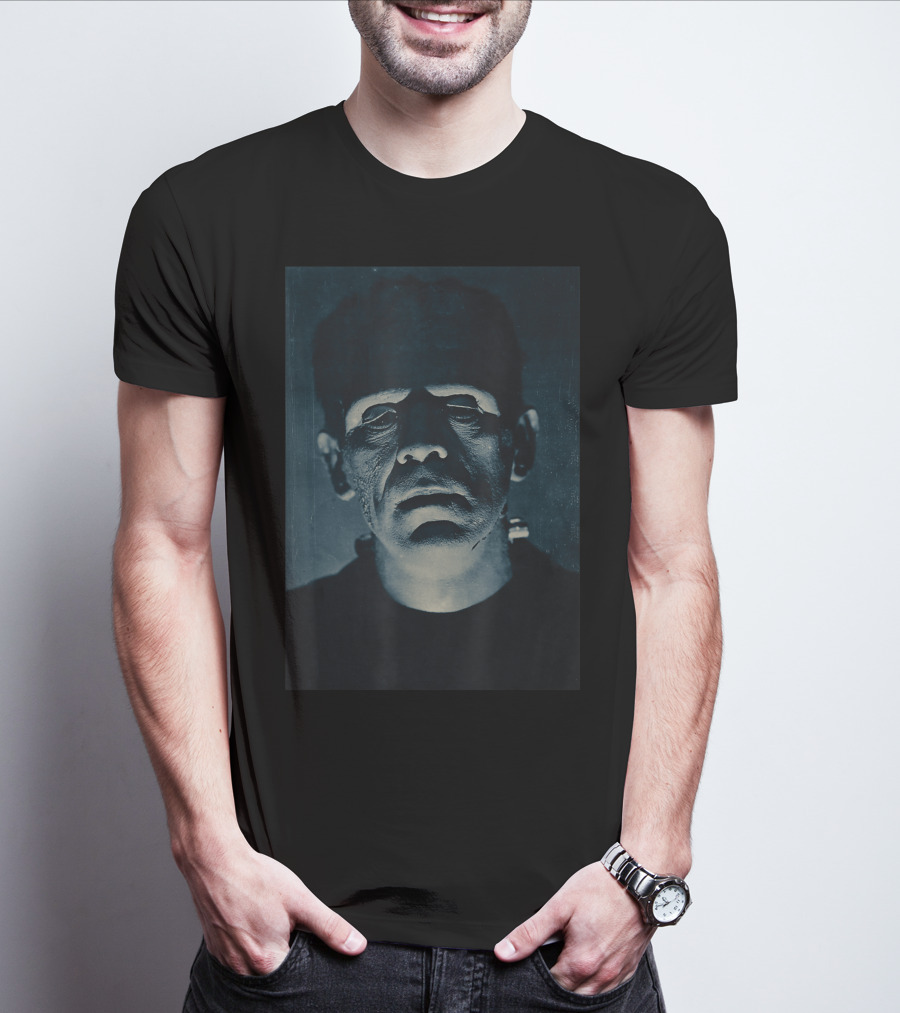 Frankenstein Halloween Horror Vintage Comic Classic Monster Film Image T-Shirt