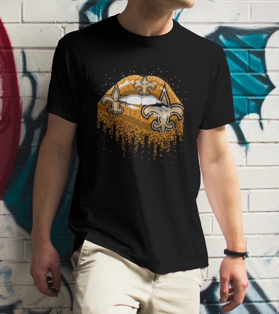 New Orleans Saints Glittering Fleur-de-Lis Lips T-Shirt