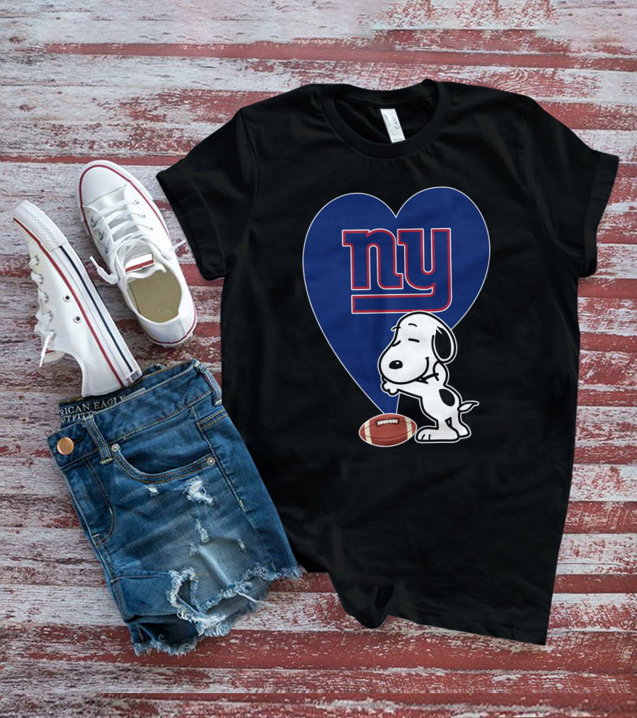 Snoopy Hugging New York Giants Football Heart T-Shirt