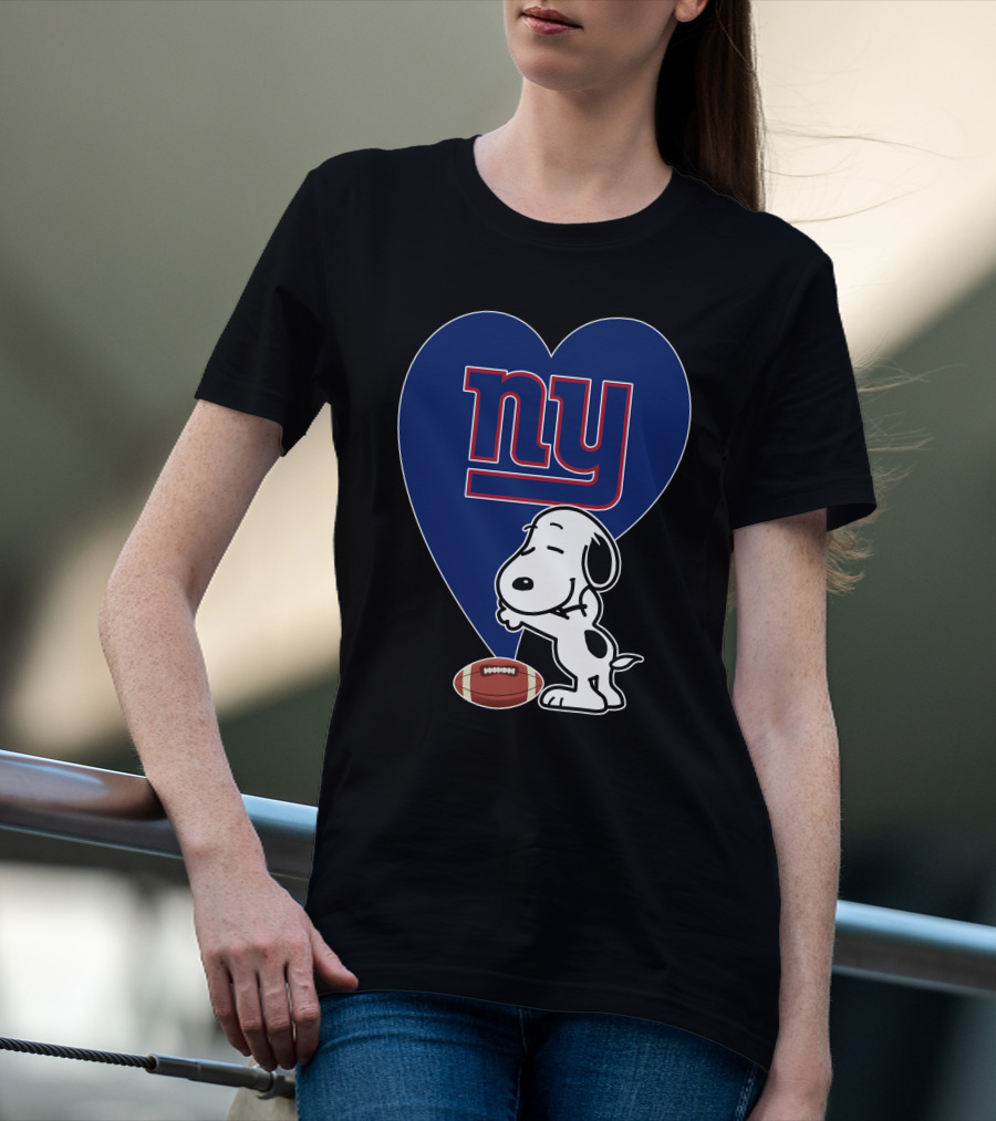 Snoopy Hugging New York Giants Football Heart T-Shirt