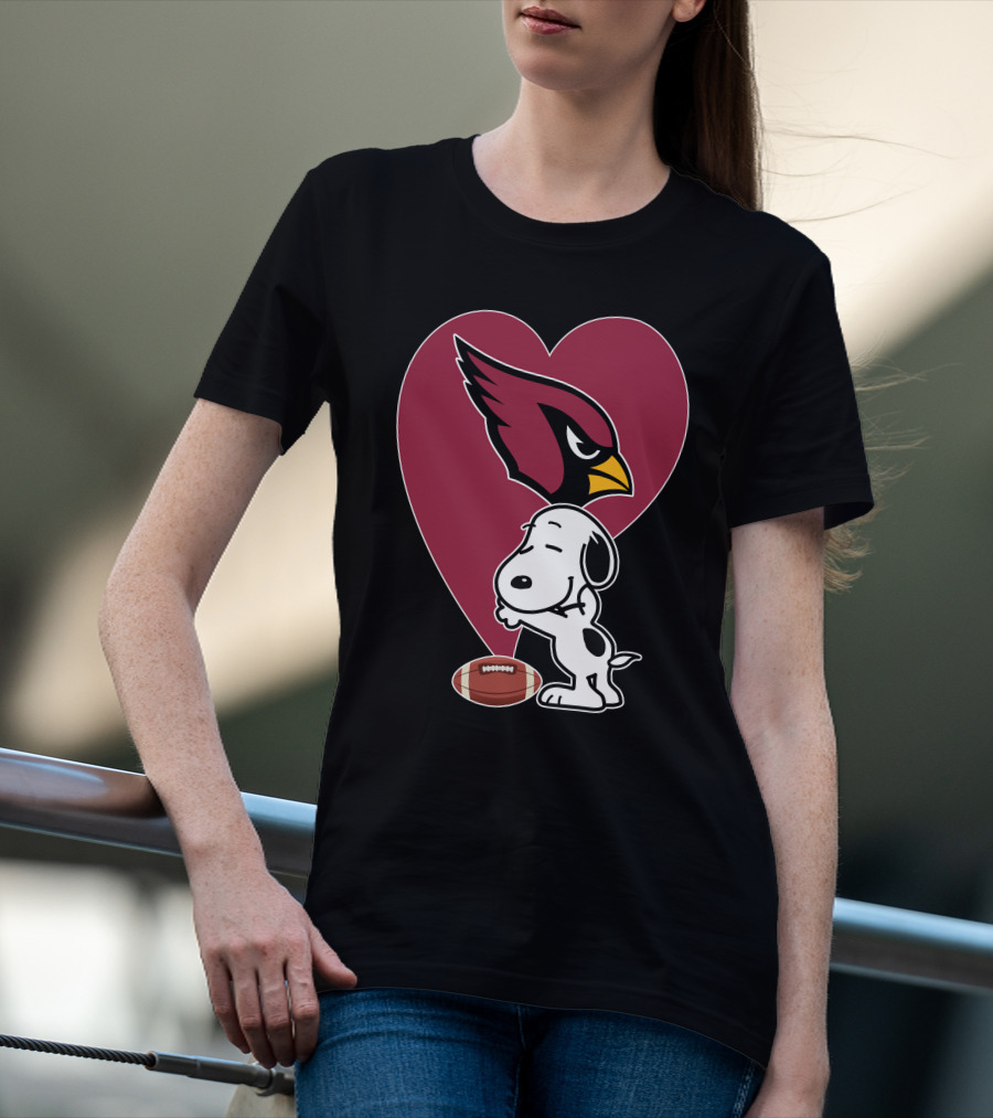 Arizona Cardinals Snoopy Hug Football Heart T-Shirt