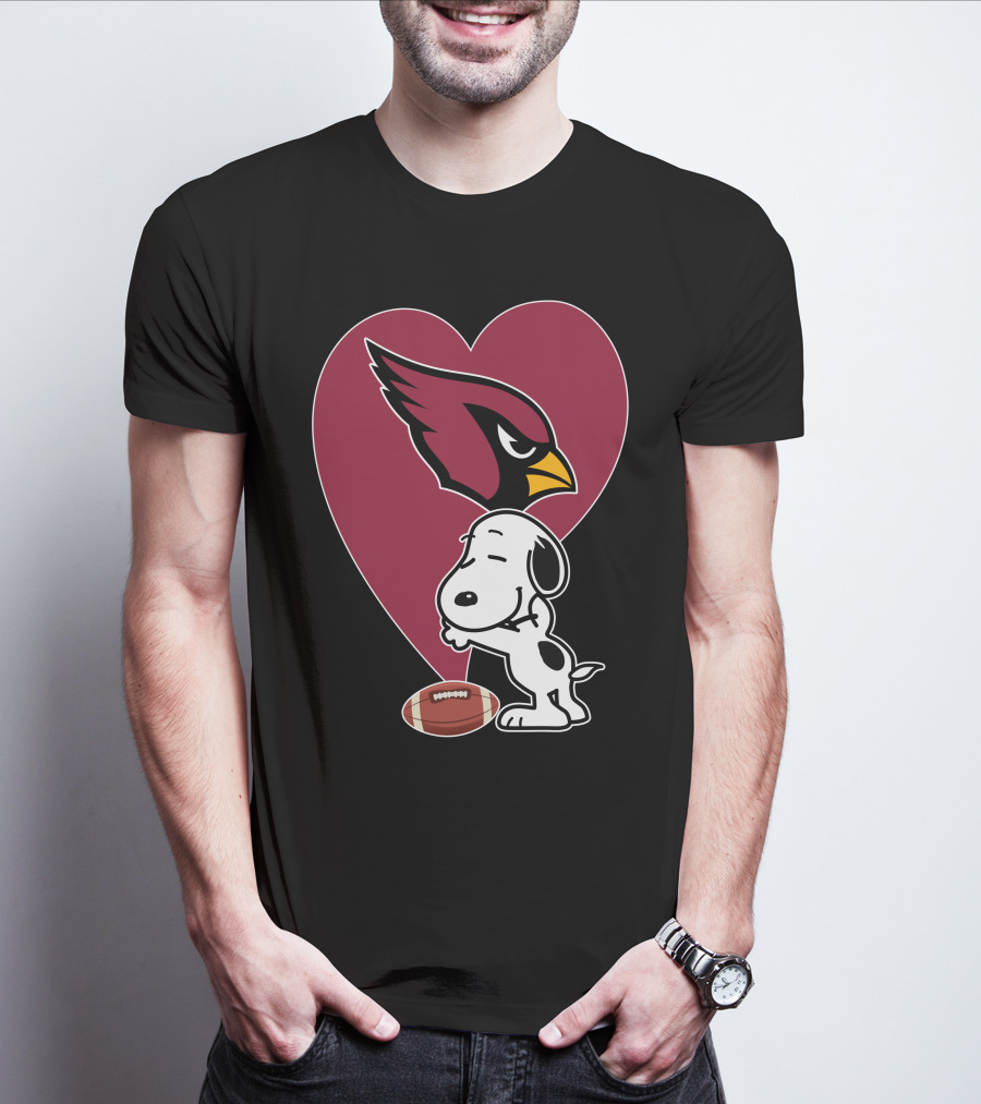 Arizona Cardinals Snoopy Hug Football Heart T-Shirt
