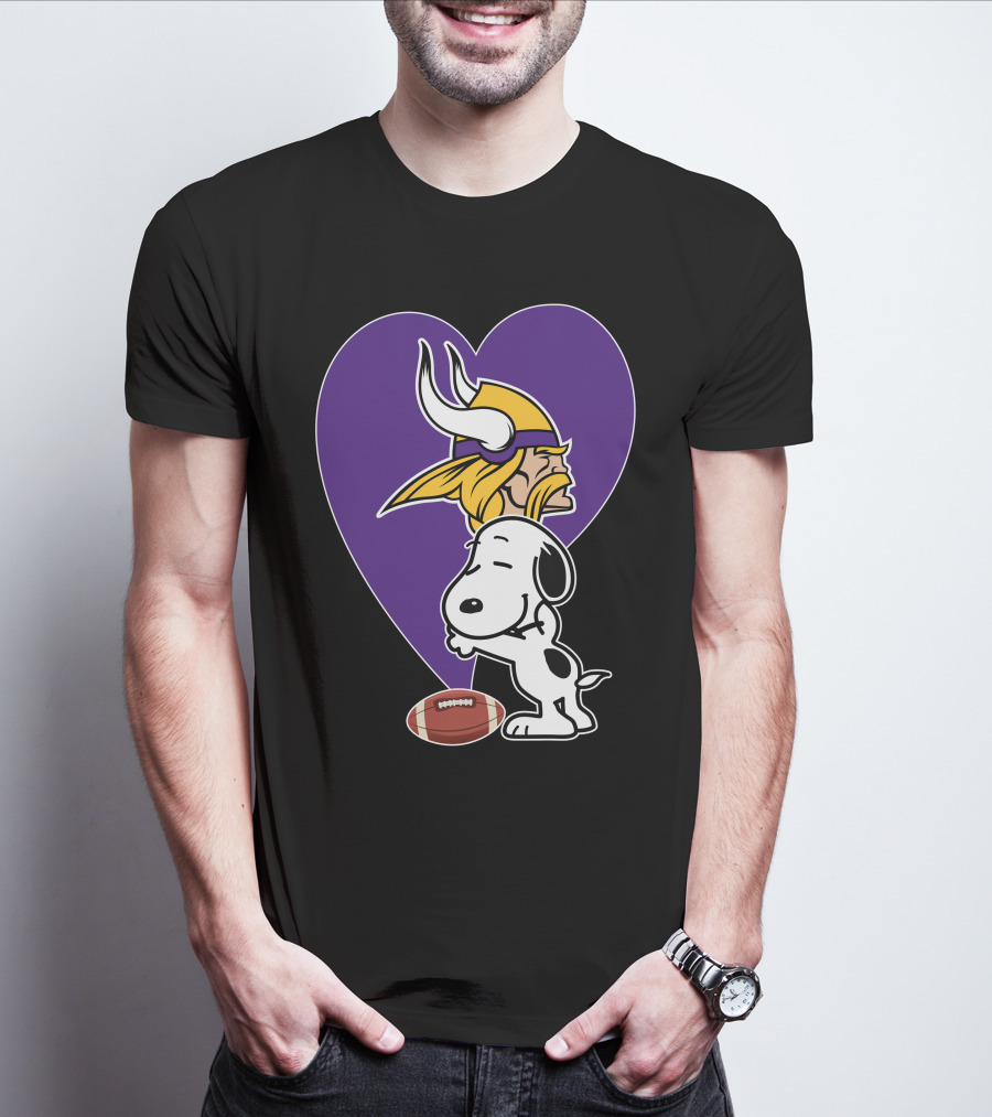 Minnesota Vikings Snoopy Football Heart Hug T-Shirt