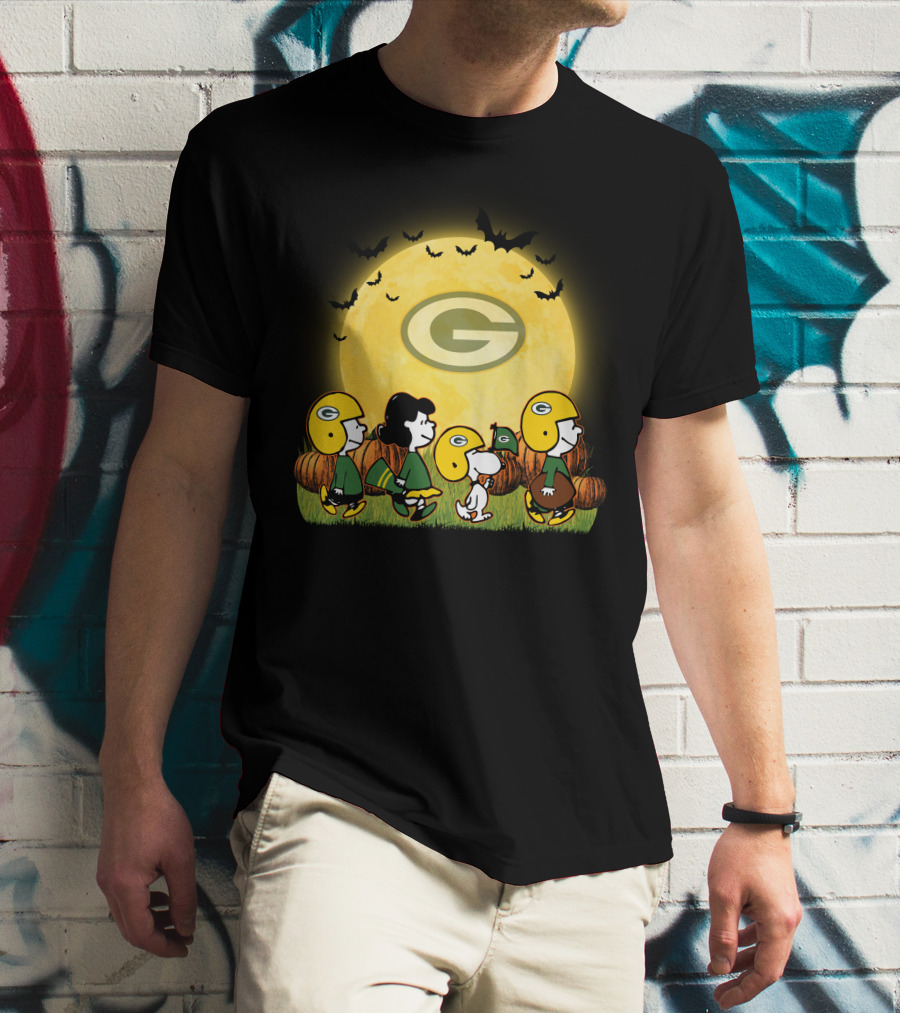 Green Bay Packers Snoopy Halloween Moon Pumpkins T-Shirt