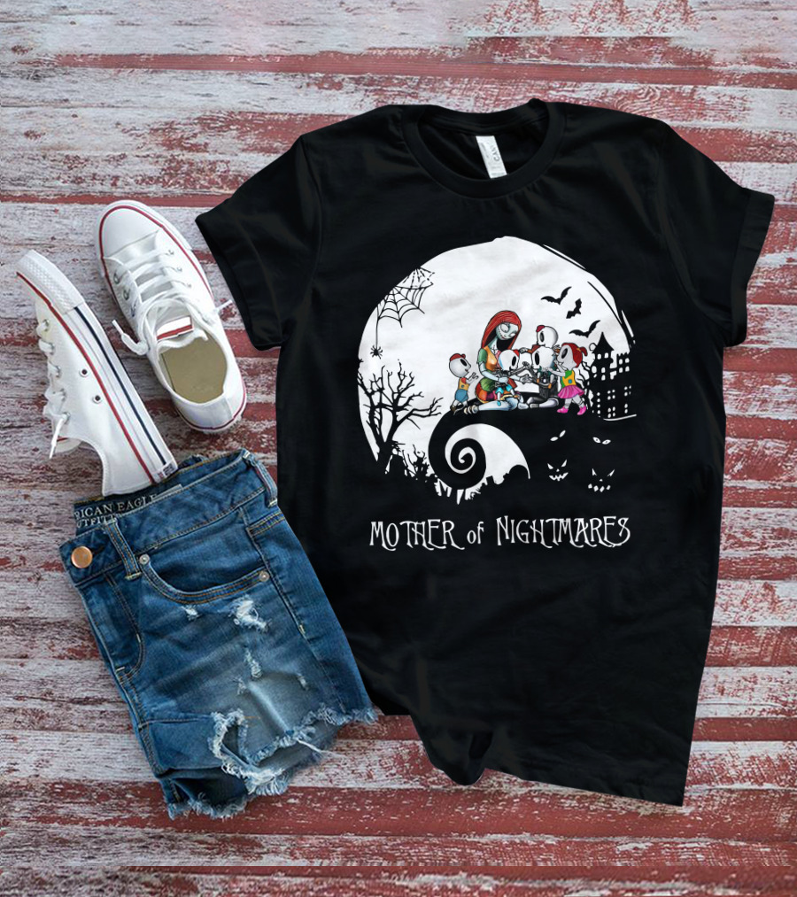 Mother Of Nightmares Halloween Family Moon Scene T-Shirt