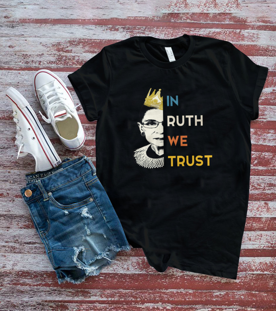 IN RUTH WE TRUST Crown Collar Half T-Shirt