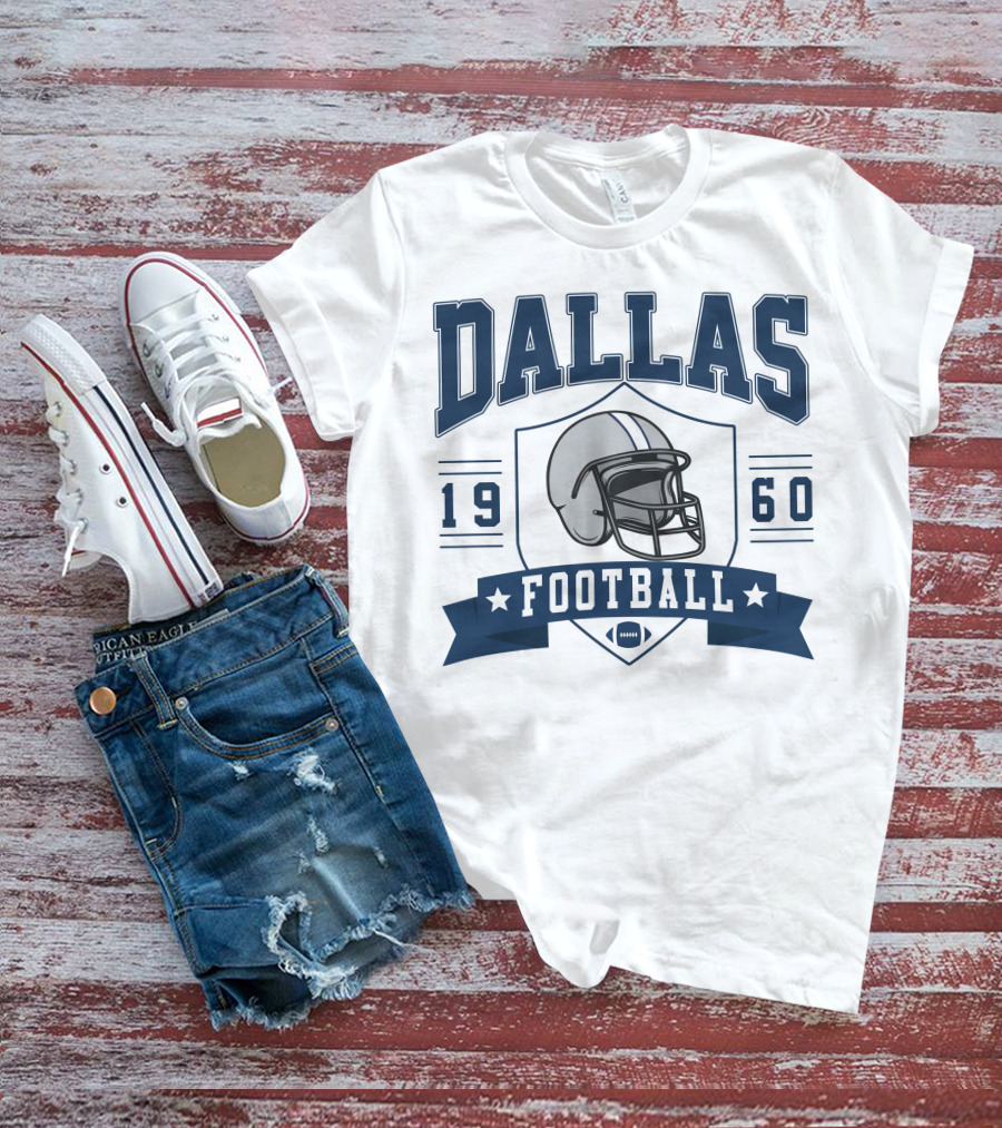 Dallas Football 1960 Helmet T-Shirt