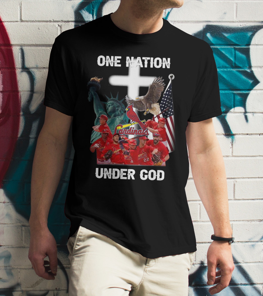 St Louis Cardinals One Nation Under God Liberty Statue Eagle Flag T-Shirt