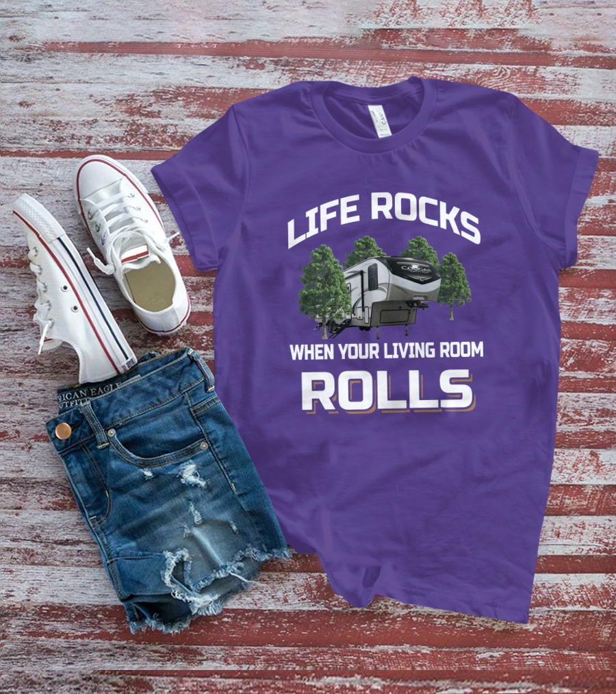 LIFE ROCKS WHEN YOUR LIVING ROOM ROLLS COUGAR 5TH T-Shirt