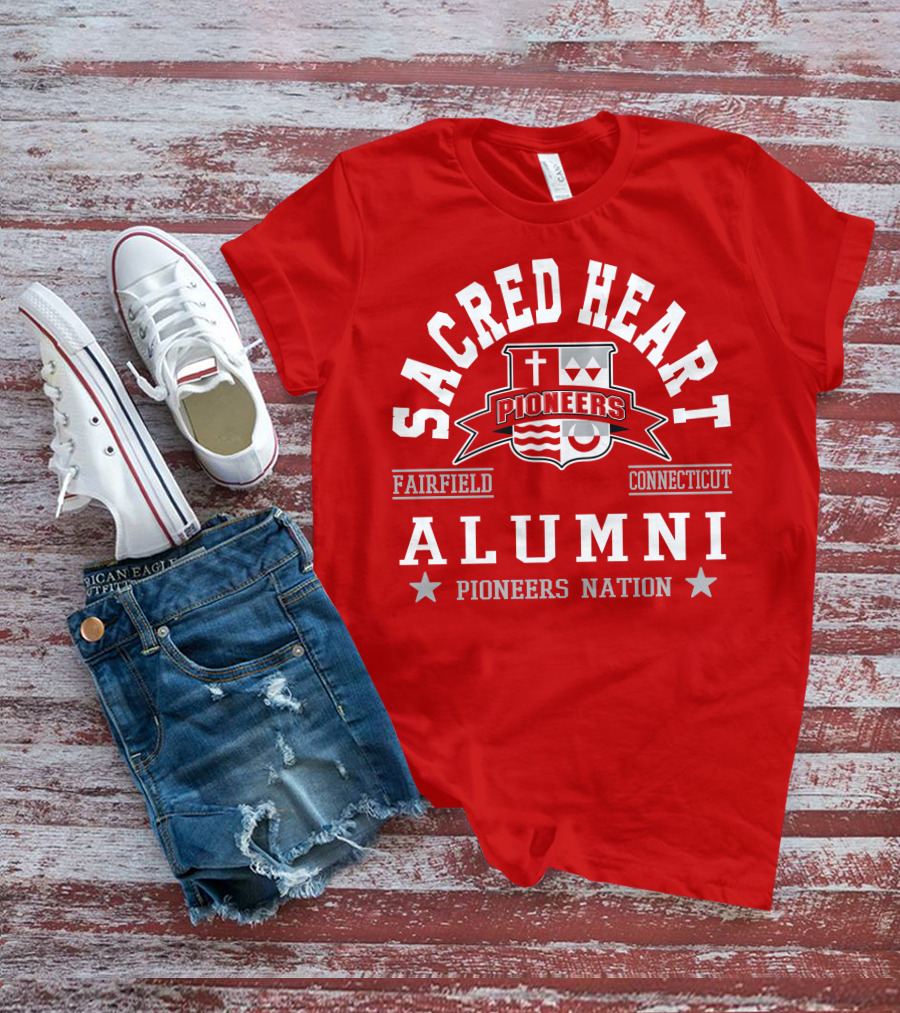 Sacred Heart University Fairfield Connecticut Alumni Pioneers Nation T-Shirt