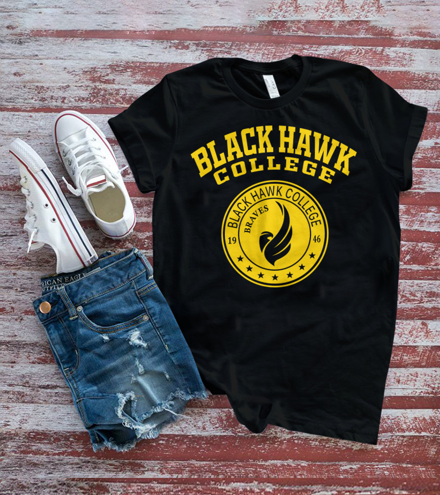 BLACK HAWK COLLEGE BRAVES 1946 STAR CREST T-Shirt