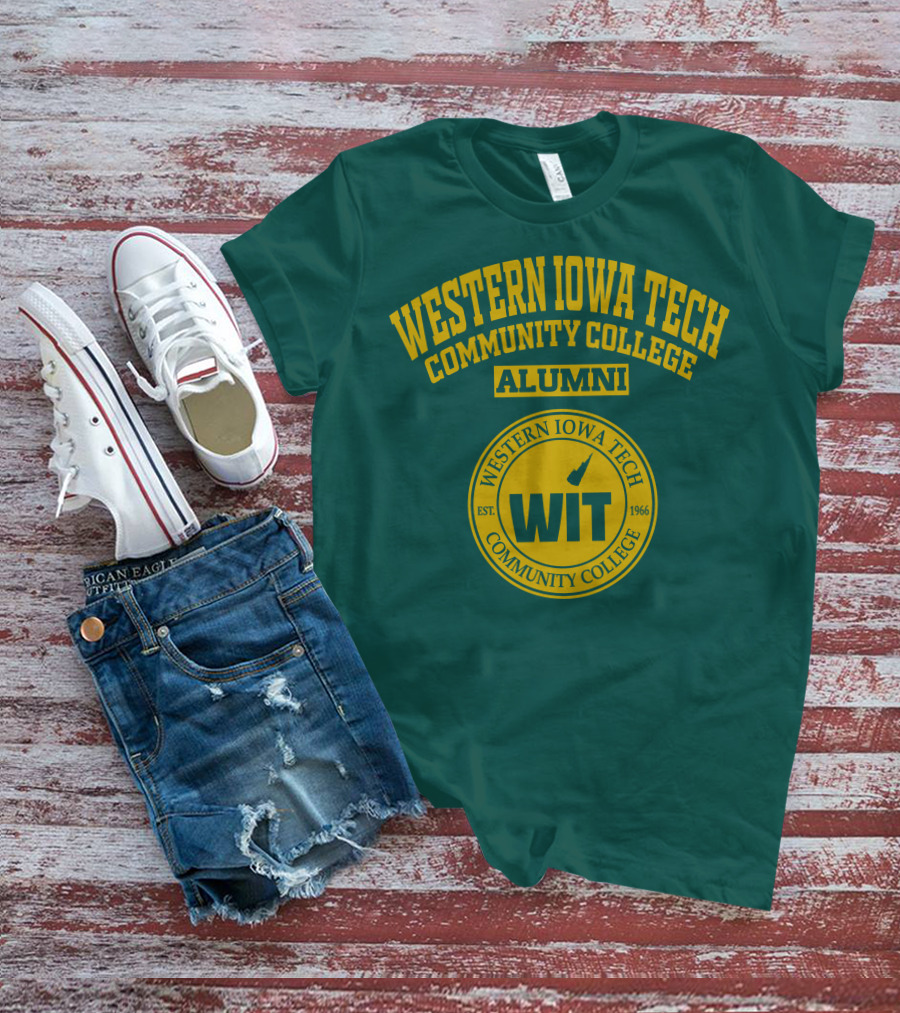 Western Iowa Tech Community College Alumni WIT Logo Est. 1966 T-Shirt