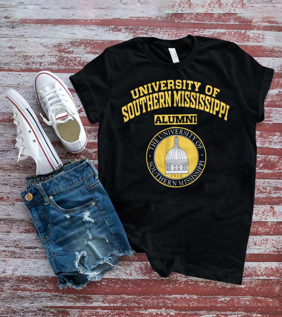 UNIVERSITY OF SOUTHERN MISSISSIPPI ALUMNI THE UNIVERSITY OF SOUTHERN MISSISSIPPI 1910 T-Shirt