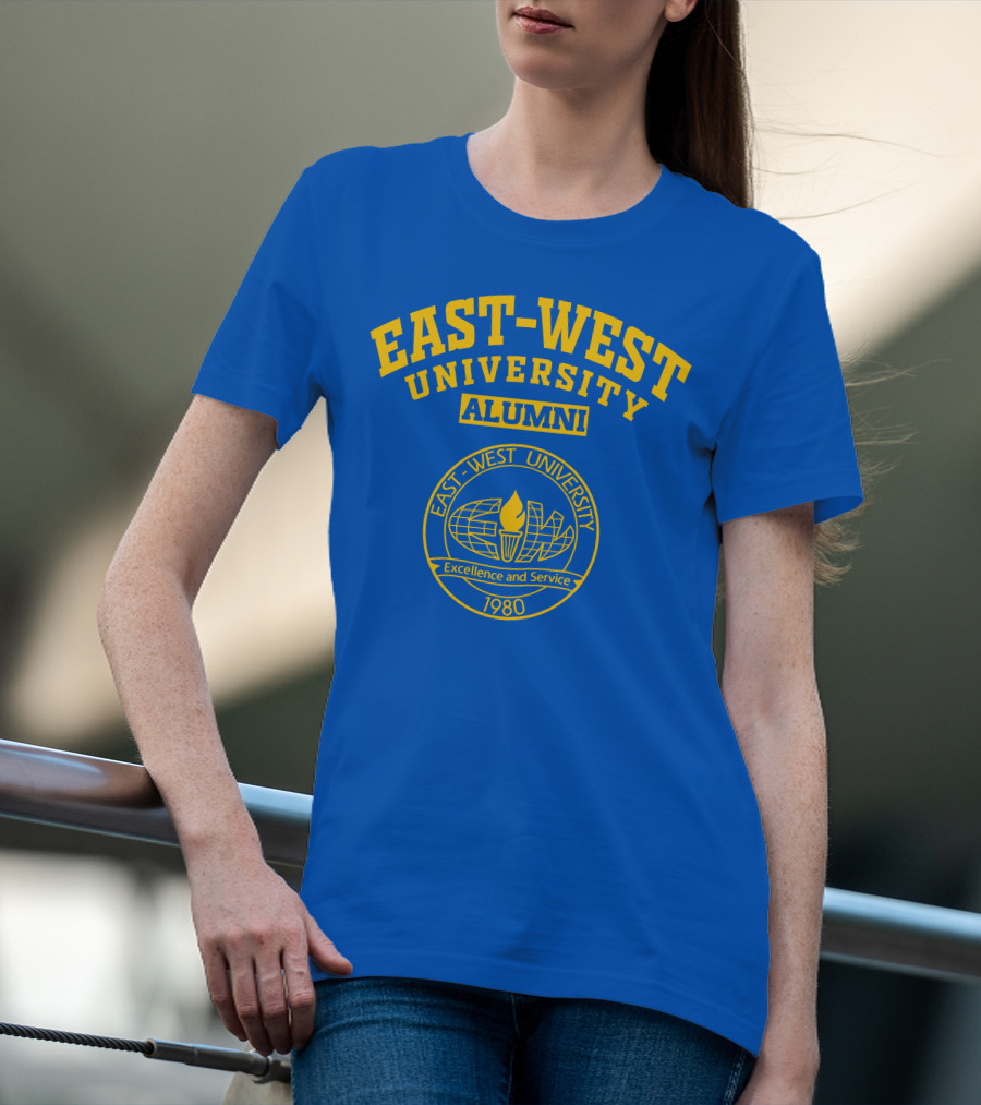 EAST–WEST UNIVERSITY ALUMNI EXCELLENCE AND SERVICE 1980 T-Shirt