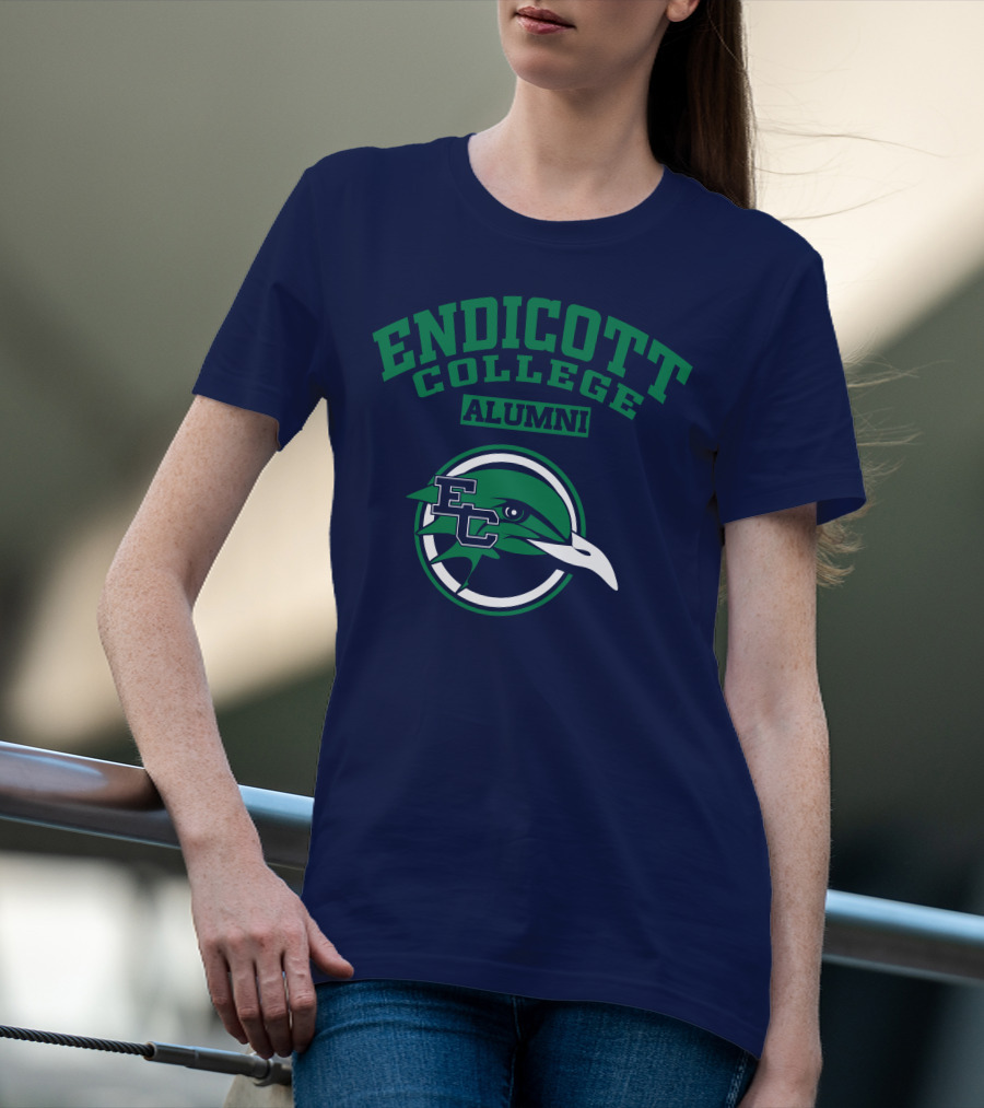 ENDICOTT COLLEGE ALUMNI EC LOGO EMBLEM T-Shirt
