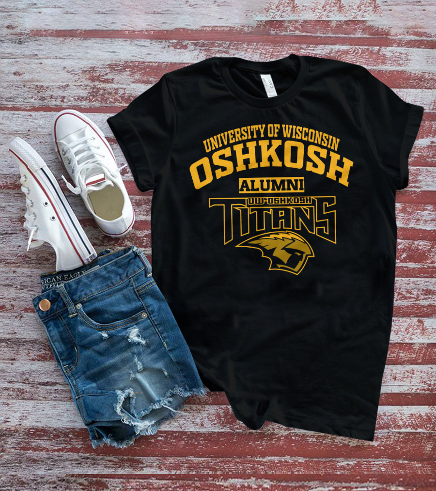 University Of Wisconsin Oshkosh Alumni UW Oshkosh Titans T-Shirt