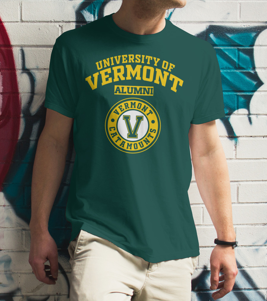 UNIVERSITY OF VERMONT ALUMNI VERMONT CATAMOUNTS T-Shirt
