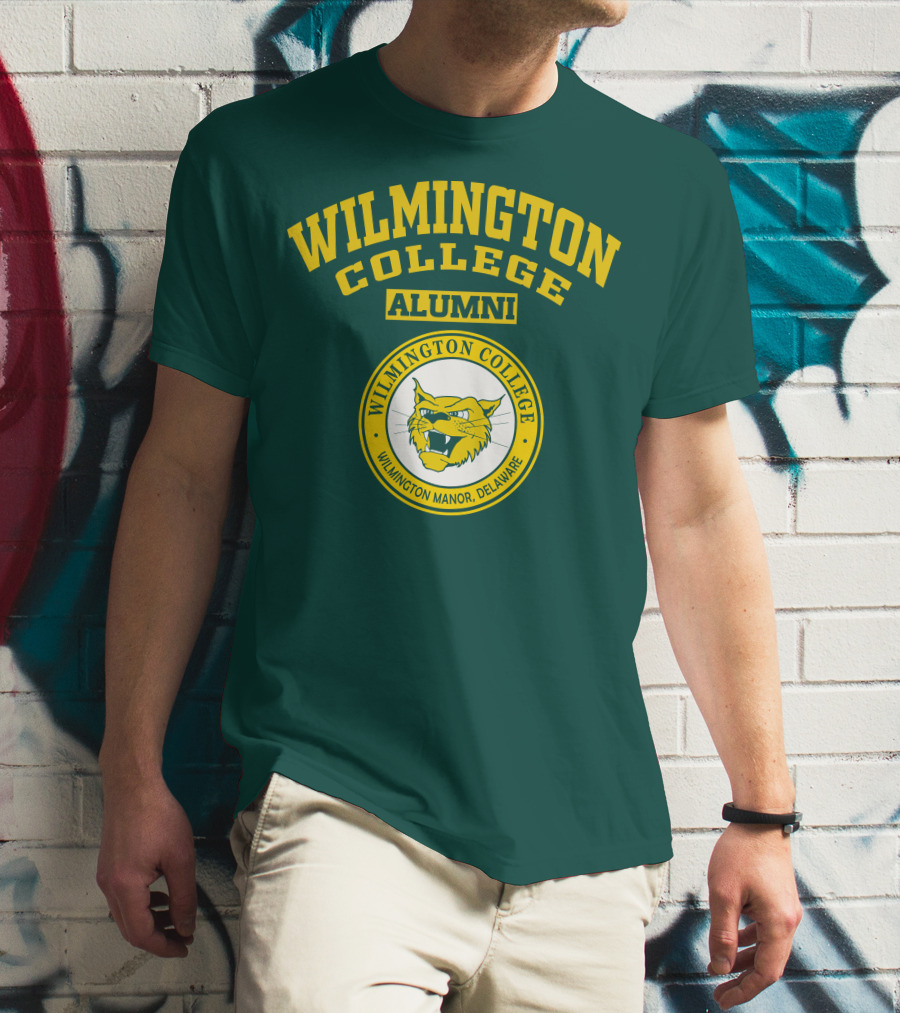Wilmington College Alumni Wilmington Manor Delaware Wildcats T-Shirt